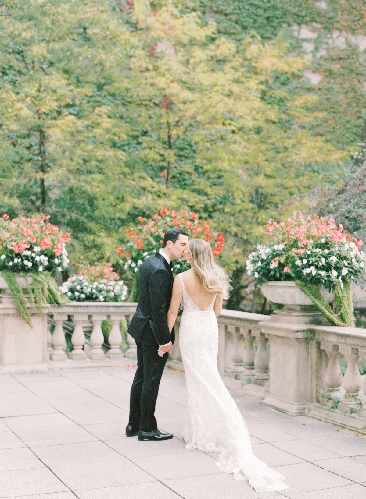 Classic Chicago Micro-Wedding in the Fall