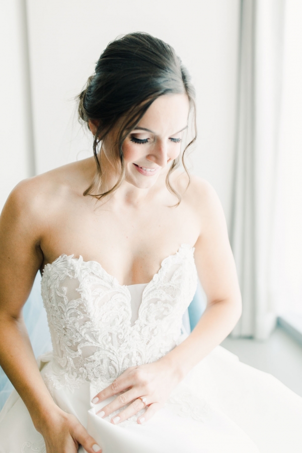 chicago-wedding-bride-portrait