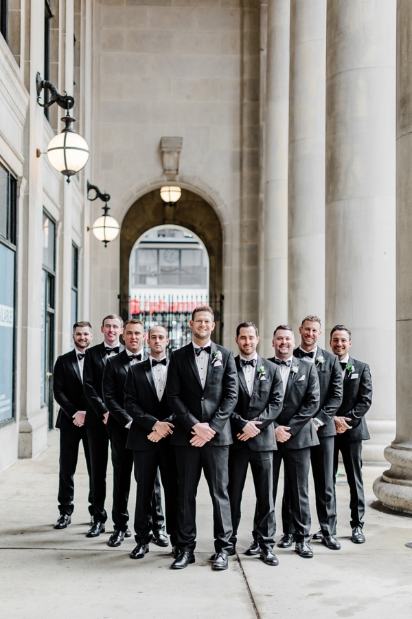 Classy Chicago Spring Wedding at the Industrial City Hall Events_0186