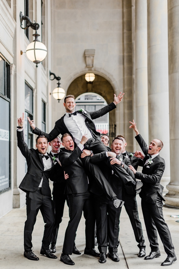 Classy Chicago Spring Wedding at the Industrial City Hall Events_0189