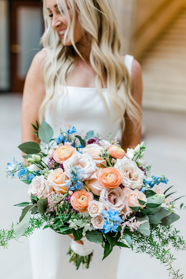 Classy Chicago Spring Wedding at the Industrial City Hall Events_0193