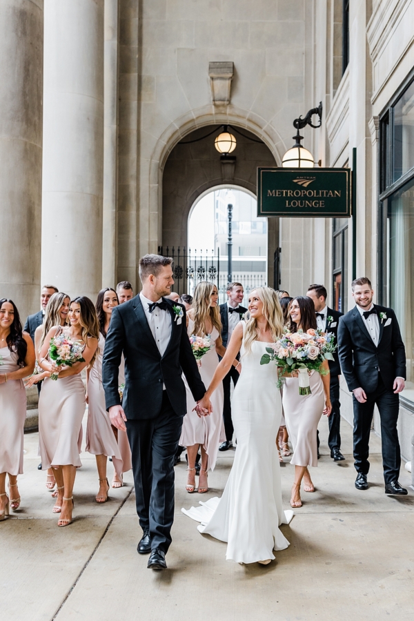 Classy Chicago Spring Wedding at the Industrial City Hall Events_0223
